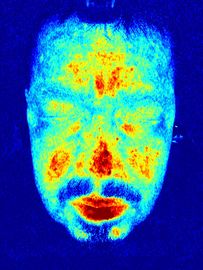 Système magique de miroir d'analyse intelligente faciale de peau d'appareil photo numérique